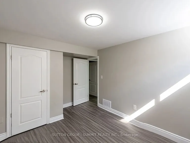 52 Marion St — Photo 14