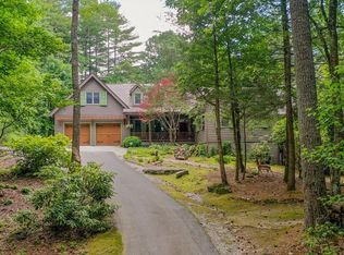 279 Upper Ridge Rd, Cashiers, NC 28736