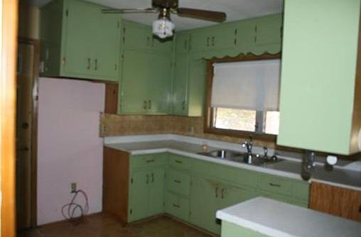 3rd image of 2221 N 40th St