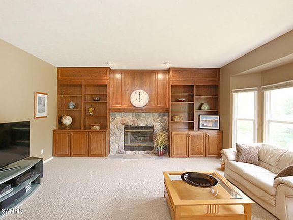 4th image of 5094 Abbeydale Dr SE