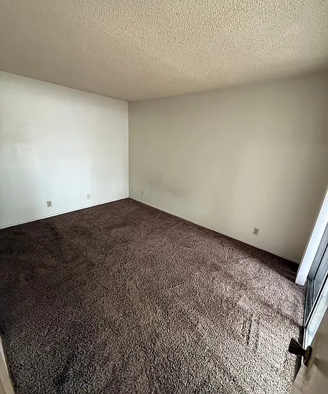 926 N M Pl — Photo 4