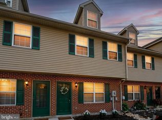 106 Orchard Ln #4, Hanover, PA 17331