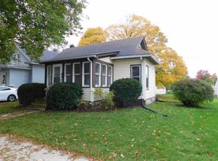 214 3rd St E, Cresco, IA 52136