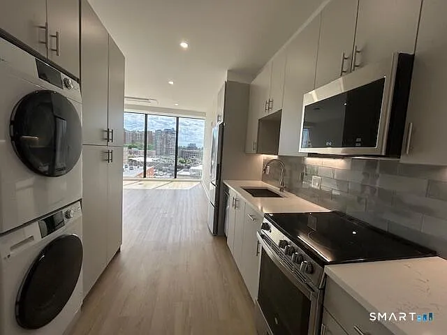 460A Summer St #207 — Photo 3