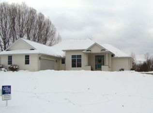 10576 Hankerd Rd, Pleasant Lake, MI 49272