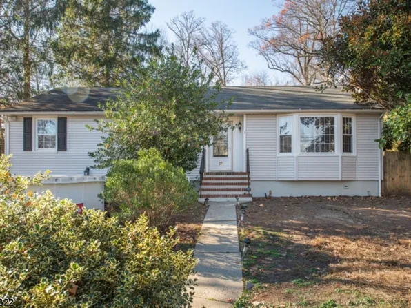 27 Virginia Rd, Montville Twp., NJ 07045