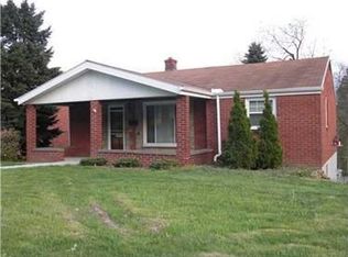 3510 Brinway Dr, West Mifflin, PA 15122