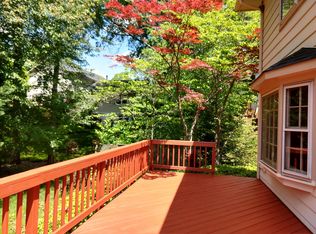 4502 Gilbertson Rd, Fairfax, VA 22032