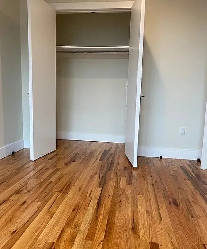 Studio, 1.0 bath, 685 sqft, $1,690 — Photo 2