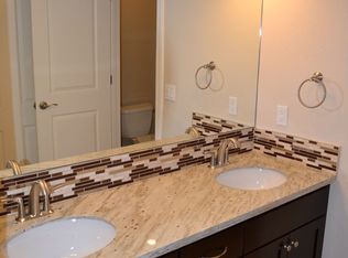 20700 4th St APT 7, Saratoga, CA 95070