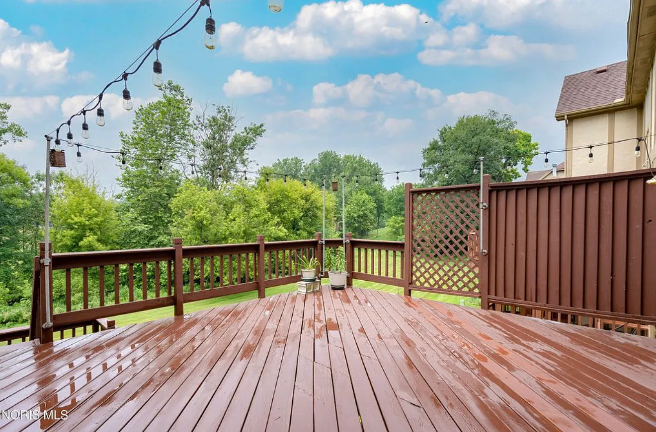 3 bed, 2600 sqft, $2,695 — Photo 3