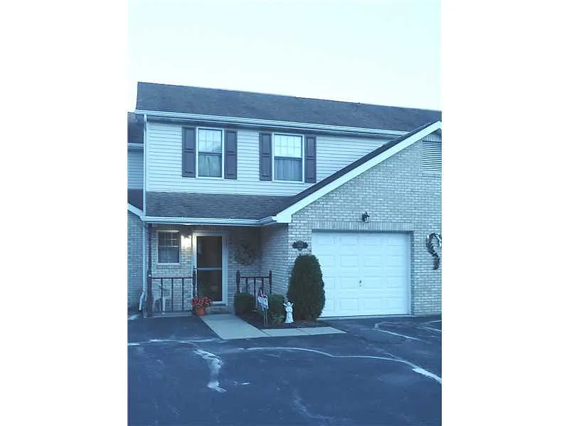 604 Stoneridge Blvd photo 1