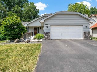 7915 Blackstone Ave, Inver Grove Heights, MN 55076