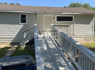 1222 Washington Ave, Malakoff, TX 75148