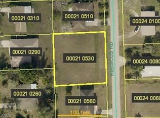 2219 Hibiscus Rd, Fort Myers, FL 33905