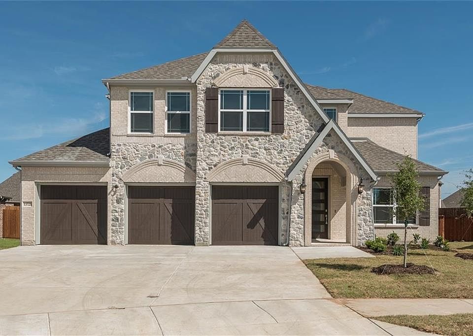 1st image of 13725 Vallanca Ct