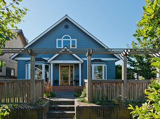 5817 Greenwood Ave N, Seattle, WA 98103