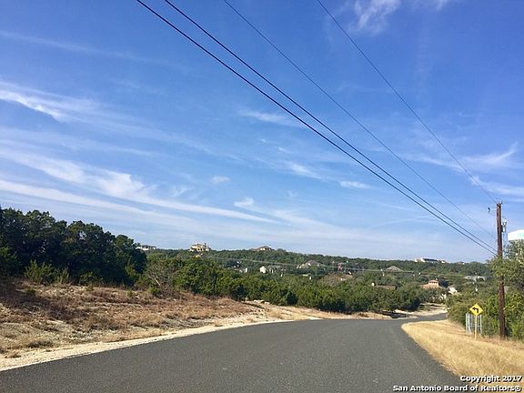 2nd image of 1103 Zenia Ln