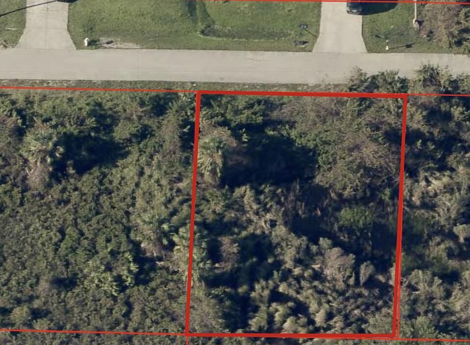 2nd image of 3207 33rd St W