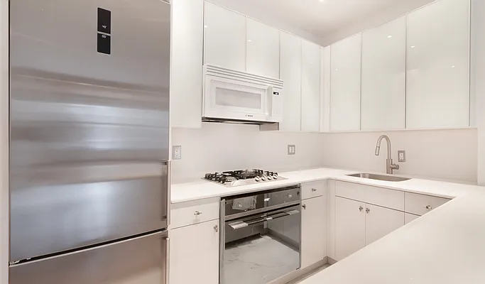 Rented by WAM Partners - William Moses Co. | media 6