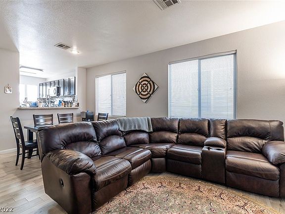 4th image of 9070 Badby Ave