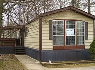 18 Poe Rd, North Brunswick, NJ 08902