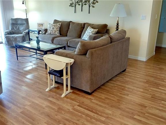 5th image of 3183 Crystal Lakes Ct