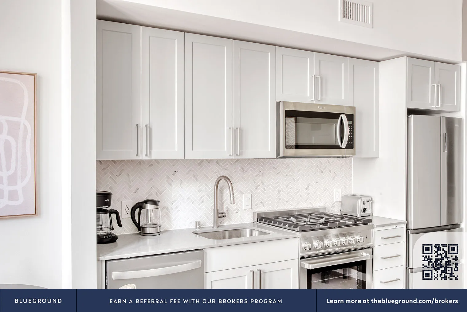 Studio, 1.0 bath, 381 sqft, $2,390 — Photo 3