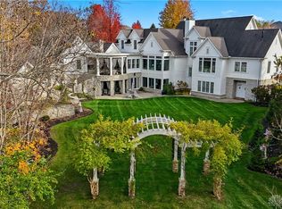 109 Castle Pines Ct, Xenia, OH 45385
