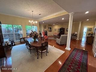 2nd image of 113 Dover Ct