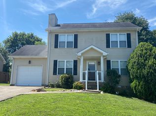 424 Cyprus Ct, Clarksville, TN 37040