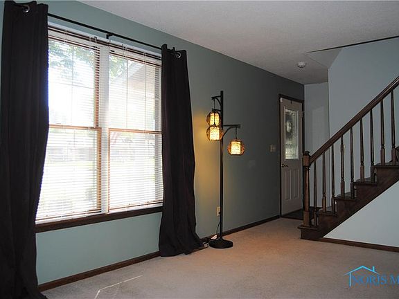 3rd image of 1227 Woodworth Dr