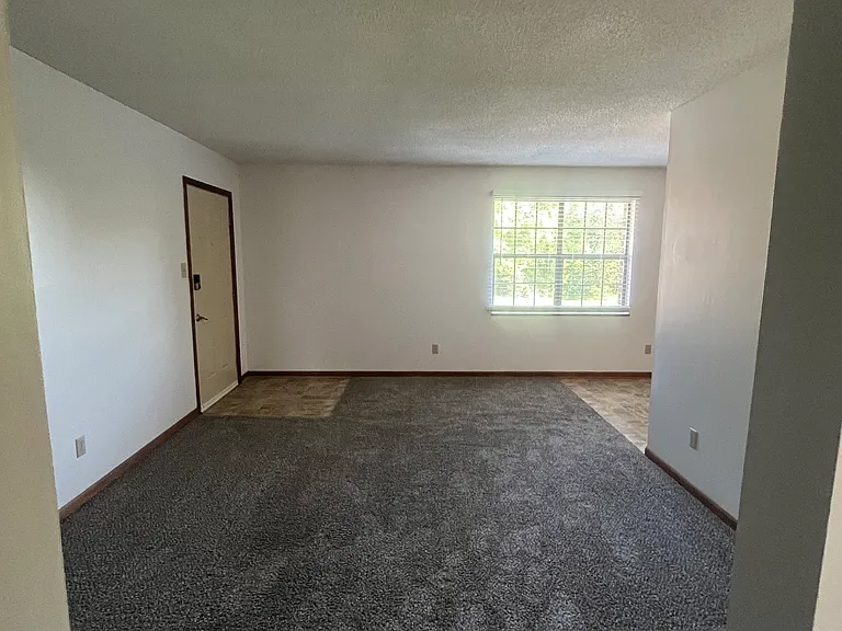 913 Old Reservoir Rd #12 — Photo 7
