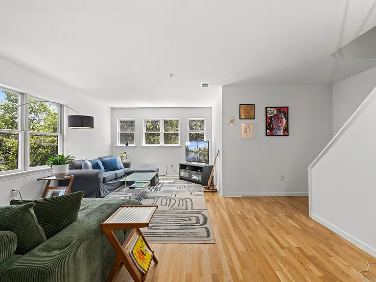 39B Hamilton Ave — Photo 14