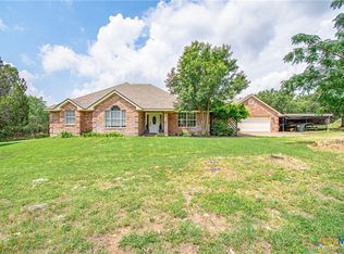 8129 Rita Bend Dr, Salado, TX 76571