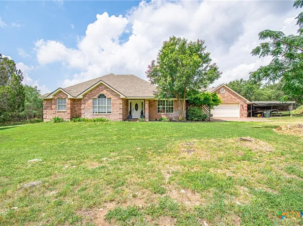 8129 Rita Bend Dr, Salado, TX 76571