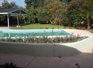19843 Delano St, Woodland Hills, CA 91367