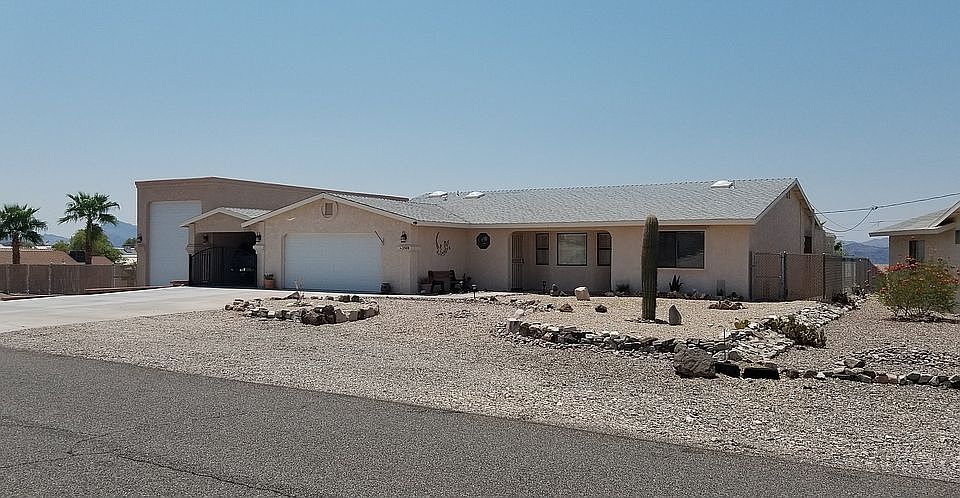 1st image of 2988 Edgewood Dr