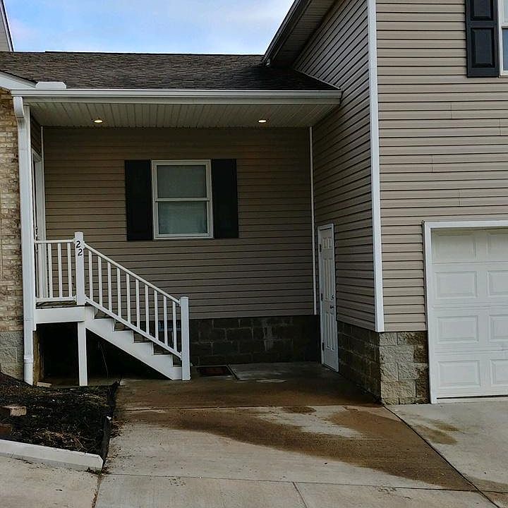 1st image of 22 Marie Dr