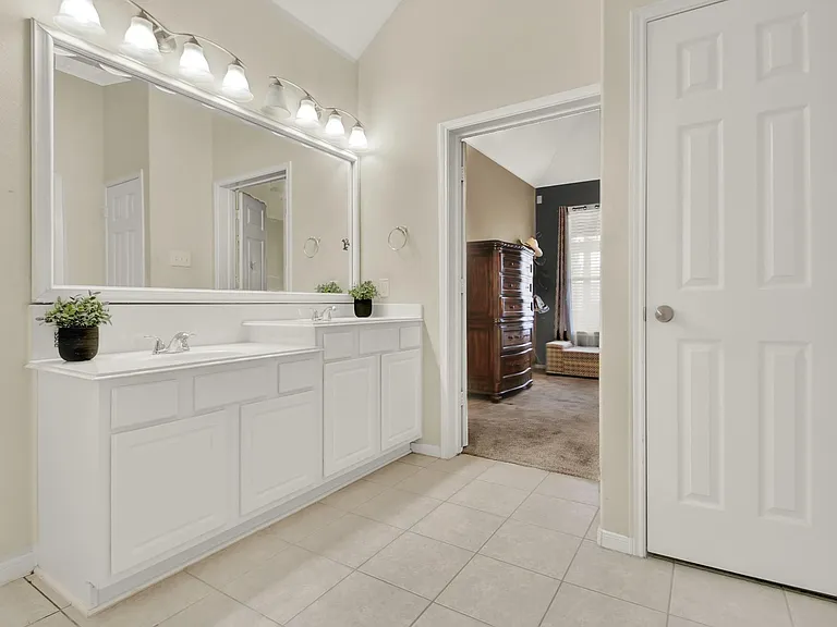 15314 Hazen Point Dr — Photo 30
