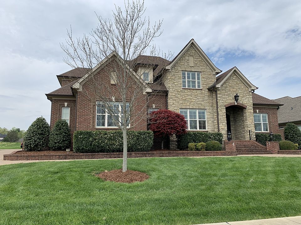 1st image of 1640 Boardwalk Pl