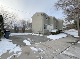 28 Kiernan Rd, West Roxbury, MA 02132