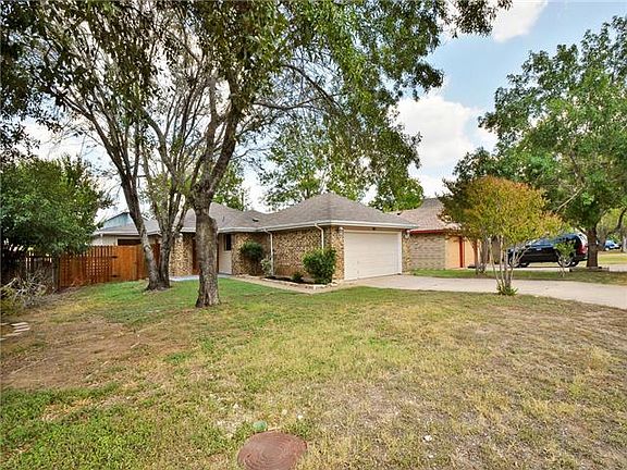 3rd image of 1220 Ivybridge Dr