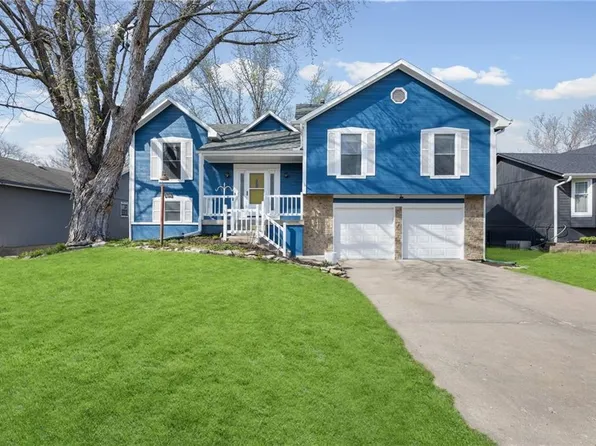 1440 W Prairie Ter, Olathe, KS 66061