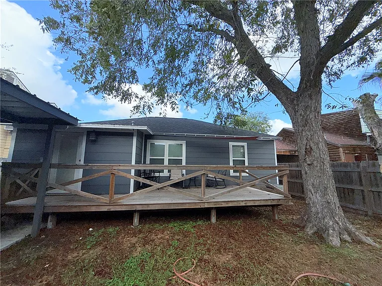 455 Louisiana Ave — Photo 28