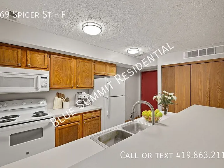 469 Spicer St #F — Photo 1