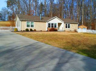 1132 Wooddale Church Rd, Strawberry Plains, TN 37871