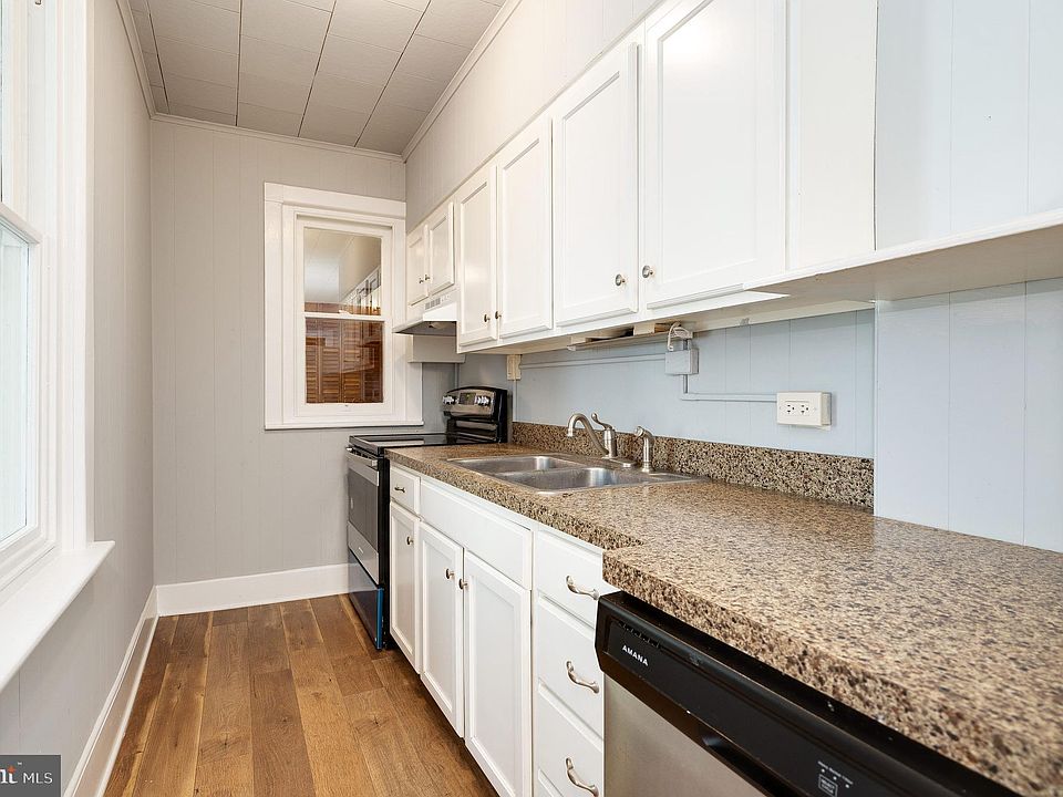 443 W Walnut St, Kutztown, PA 19530 Zillow