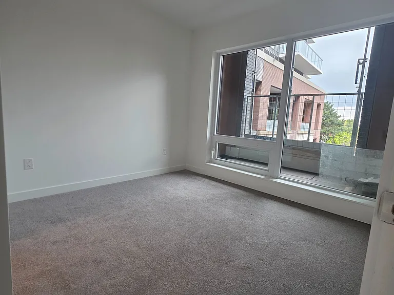 4010 Eglinton Ave W #407 — Photo 6