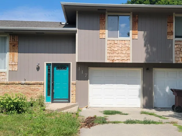 117 Parkview Dr, South Sioux City, NE 68776